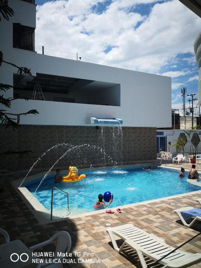Hotel Buenos Aires Club Inn Melgar Eksteriør billede